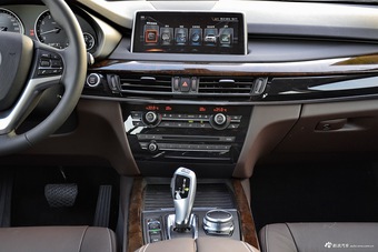 2017款宝马X5 3.0T自动xDrive35i典雅型