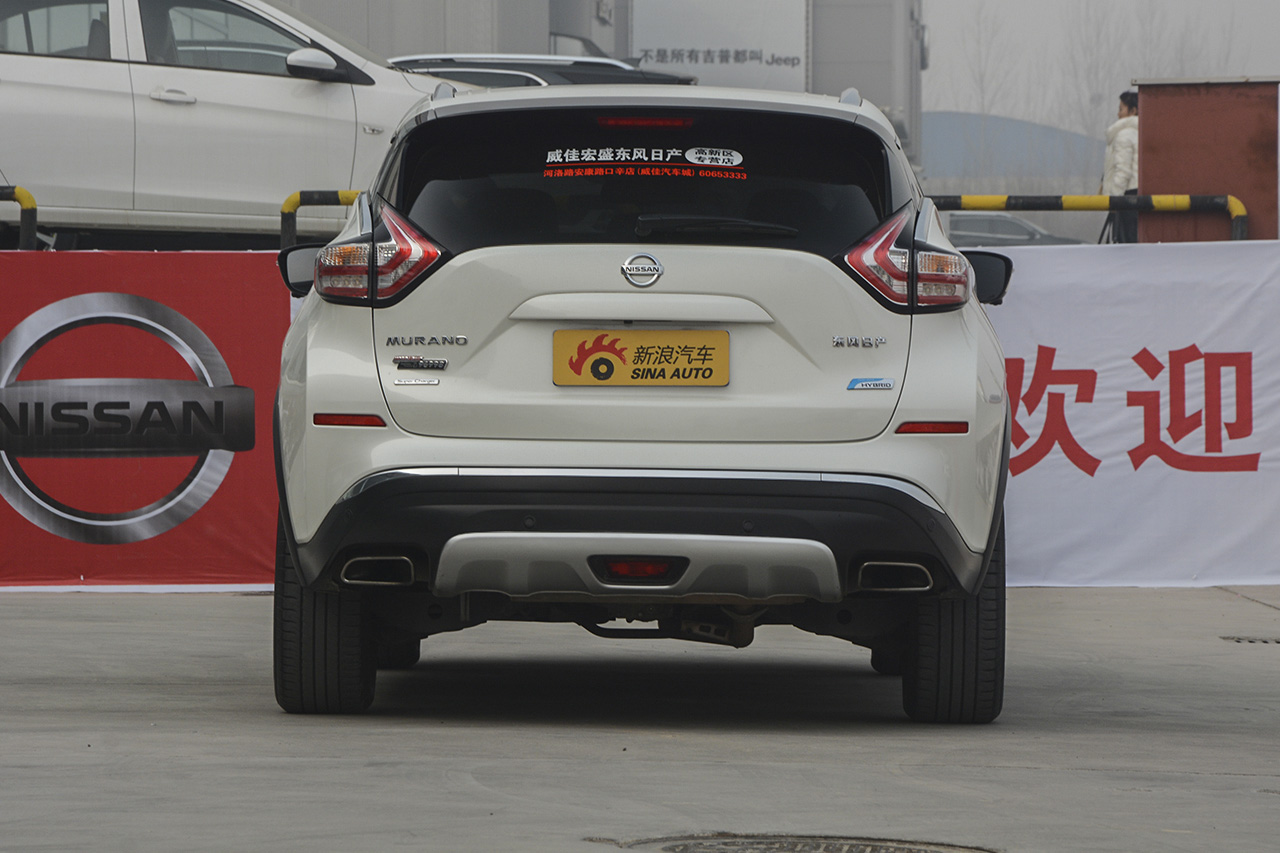 2017款楼兰2.5L自动S/C XV HEV混动四驱旗舰版