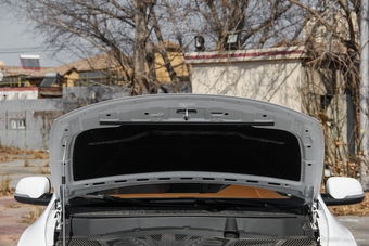 2017款DX7 2.0T手动运动豪华型