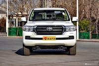 2016款兰德酷路泽4.0L自动V6中东低配版