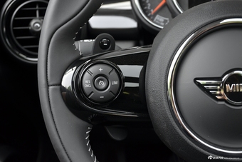 2018款MINI 2.0T COOPER S艺术家