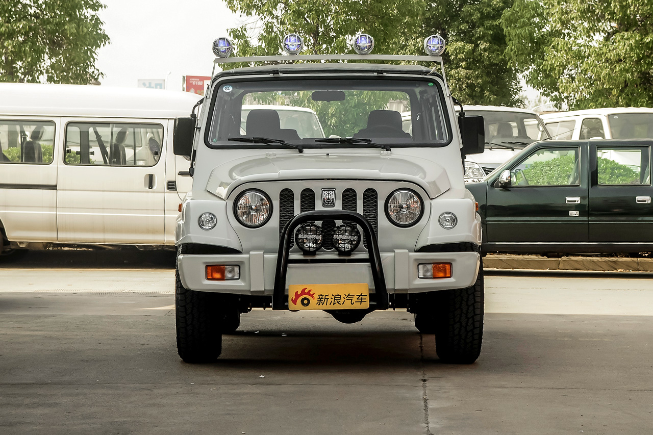 2016款战旗2.0L手动CK豪华型 国V