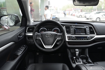 2018款汉兰达2.0T自动四驱豪华版7座