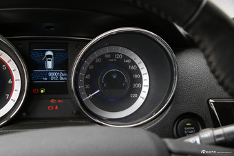 	2017款雄师F22 1.9T手动两驱柴油国五豪华型加长版D19TCIE2