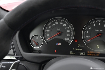 2018款宝马M4 3.0T自动CS