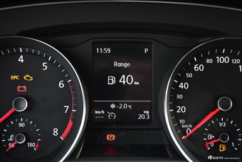 2017款迈腾1.8T自动330TSI DSG领先型