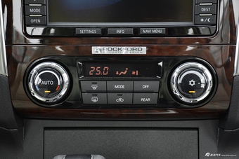 2016款帕杰罗V97 3.8L V6 GLS中东版