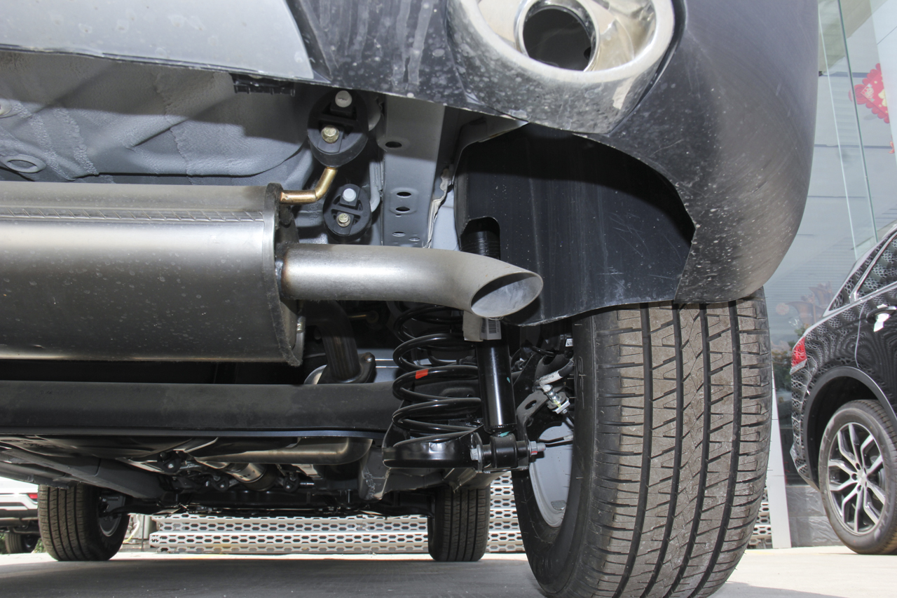 2017款大迈X5 1.6L手动精英型经典版