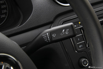 2017款捷达1.5L自动时尚型