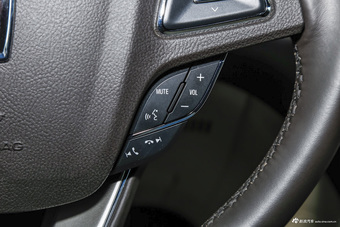 2016款林肯MKC 2.0T自动两驱尊雅版