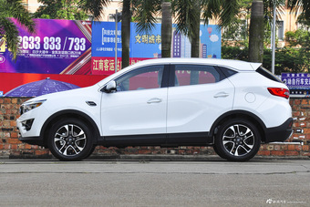 2015款DX7 1.5T自动尊贵型