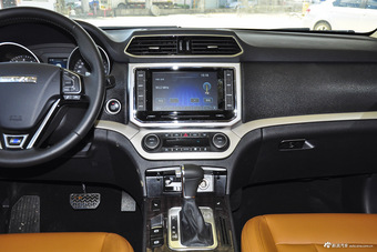 2015款哈弗H6 Coupe 2.0T自动两驱精英型