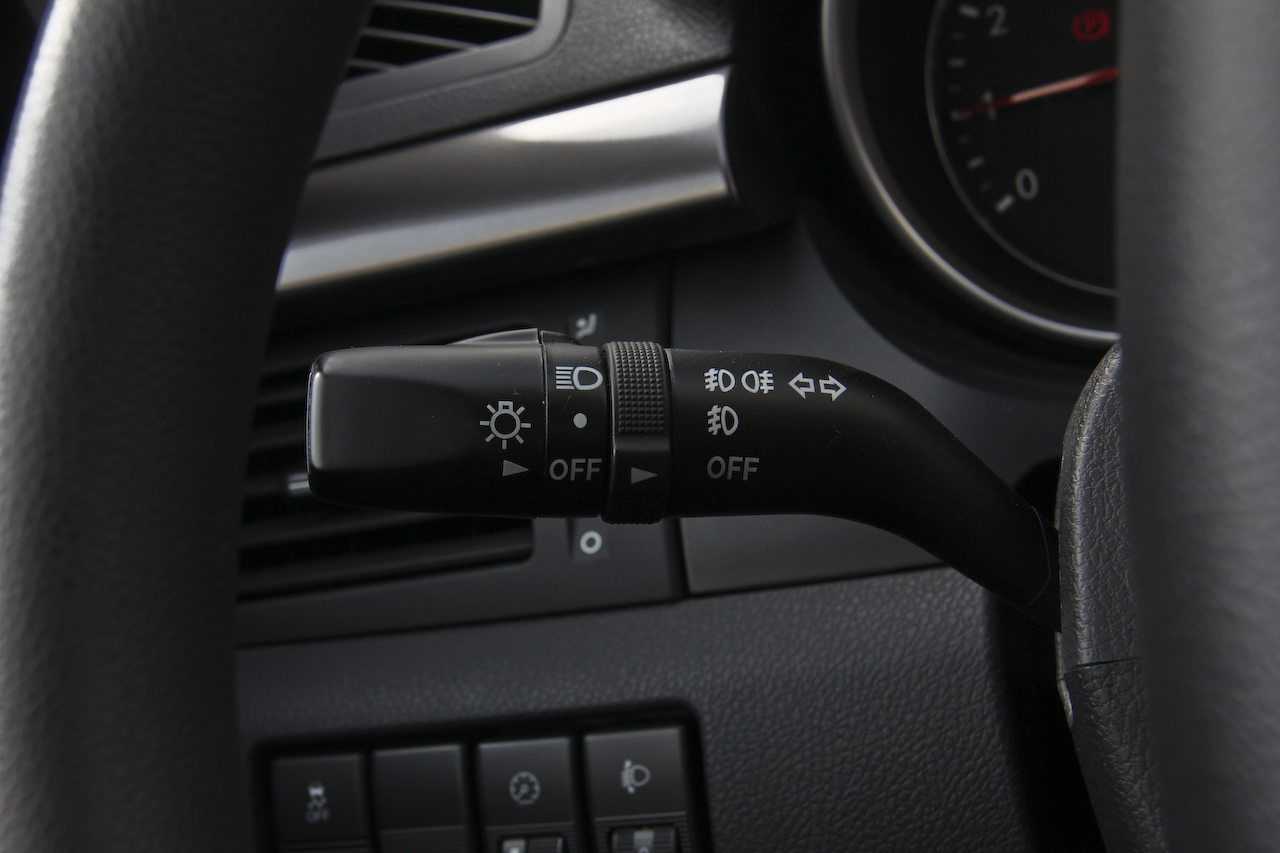 2017款奔腾X80 2.0L自动技术型