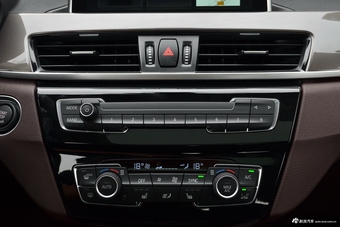 2019款宝马X1 2.0T自动xDrive20Li尊享型