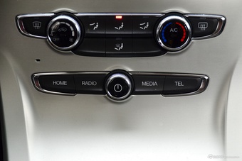 2017款中华H3 1.5L手动豪华型