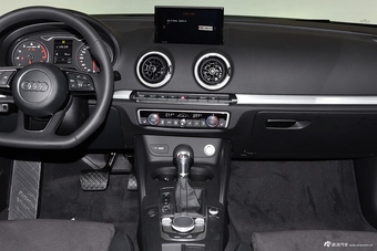 2017款奥迪A3 1.4T自动Sportback 35 TFSI运动型