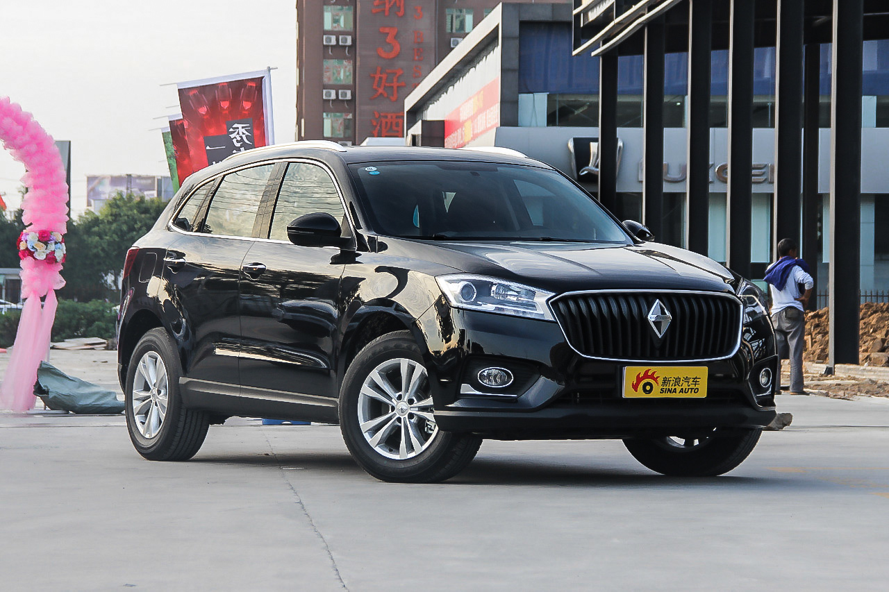 2016款宝沃BX7 2.0T自动四驱精英版28T