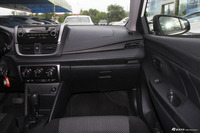 2017款威驰FS 1.5L手动锋驰版 