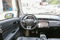 2018款众泰E200飞鱼座