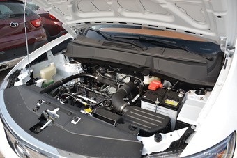 2017款东南DX7 1.5T手动舒适型