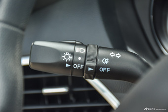 2016款骏派A70 1.6L手动技术型