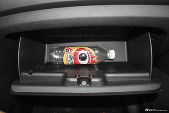 2016款创酷 1.4T 自动两驱舒适天窗版