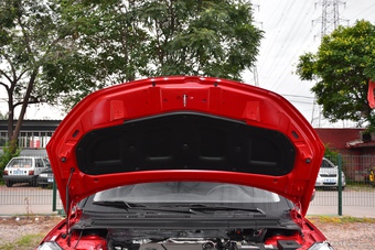 2017款中华V3 1.5L自动智能型