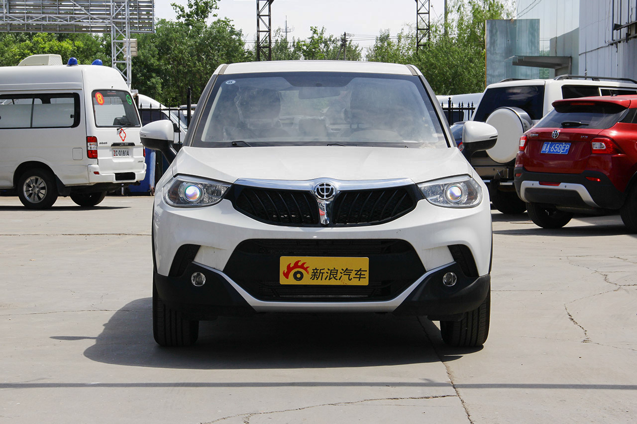 2016款中华V3 1.5L手动智能型