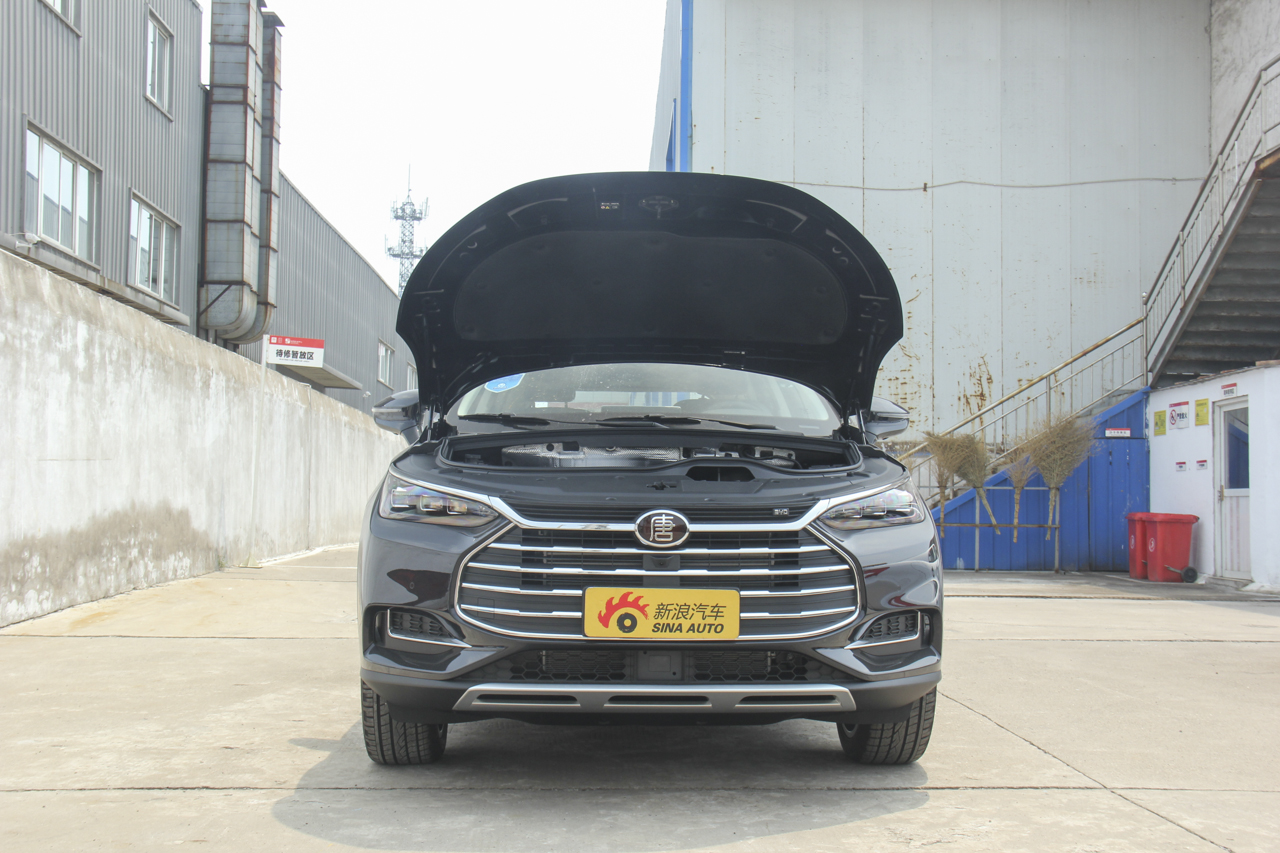 2018款比亚迪唐2.0T自动智联尊荣型7座