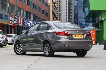 2015款逸动1.6L自动豪华型