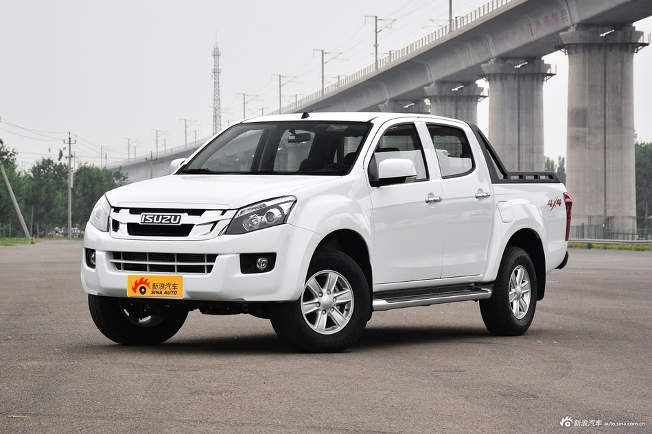 2018款铃拓2.5T手动四驱豪华款JE4D25Q5A