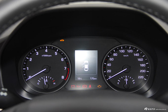 2016款悦纳1.6L自动精英版TOP