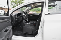 2015款荣威350 1.5L自动豪华天窗版