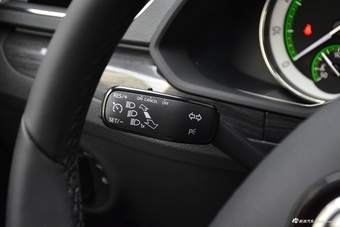 2018款速派1.8T自动TSI330 DSG豪华版