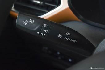 2018款五菱宏光S3 1.5T手动豪华型