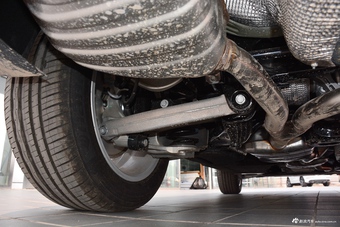 2017款奥迪Q5 Plus 2.0T自动40TFSI舒适型