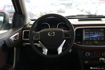 2018款领主2.5T手动柴油超享版两驱舒适型标双SD4V25R-100