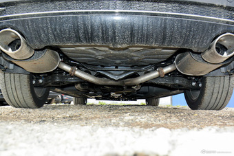 2016款众泰Z700 1.8T自动DCT尊贵型