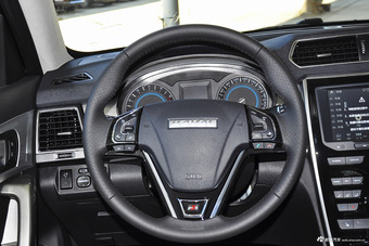 2016款哈弗H2 1.5T自动两驱精英型 经典黑