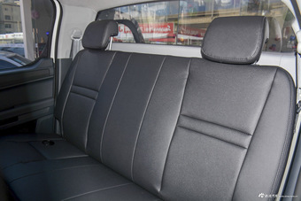 2015款拓陆者2.8T手动柴油四驱进取版