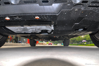 2017款比亚迪S7 2.0T自动豪华型