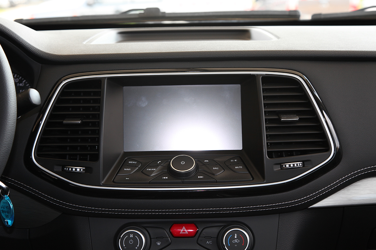 2018款领主2.5T手动柴油两驱豪华型