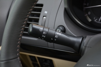 2016款普拉多三门版2.7L GX-R V6 中东版