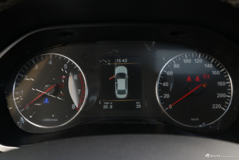 2018款骏派CX65 1.5L手动智联豪华型