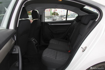 2018款明锐1.2T TSI230 DSG舒适版 