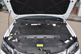 2016款吉利帝豪EV三厢精英型图片