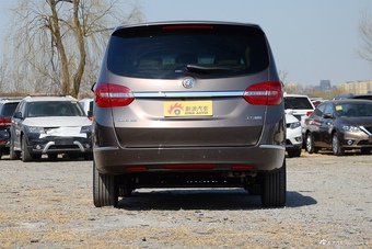 2017款GL8 2.5L自动尊贵型