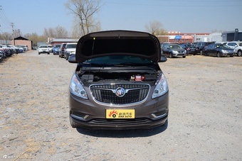 2017款GL8 2.5L自动尊贵型