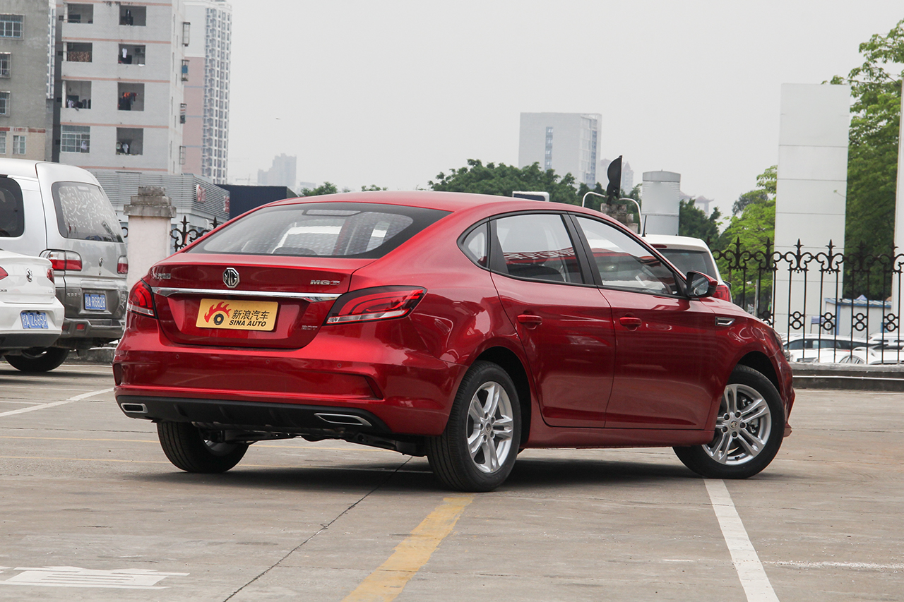 2018款名爵6 1.5T手动20T精英智联版