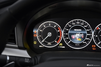 2017款哈弗H7 2.0T自动尊享型红标